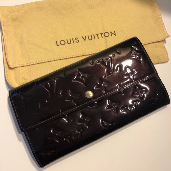 louis vuitton Handbags - Authentic Louis Vuitton Monogram Vernis Long walle